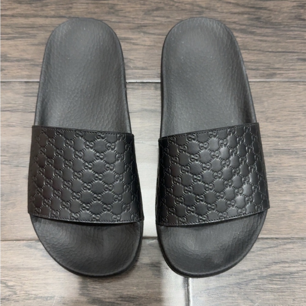 BRAND NEW!!! Gucci Black Slide Sandals for Woman